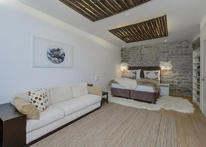 Apartment Old Town Romantic Tallinn