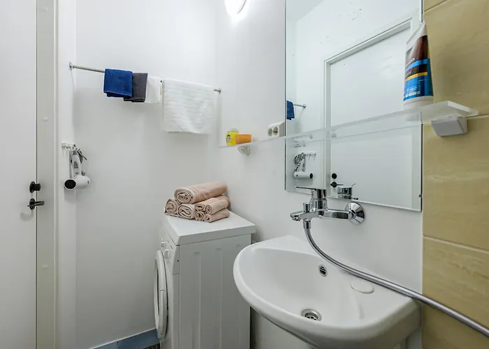 Old Town Romantic Apartment