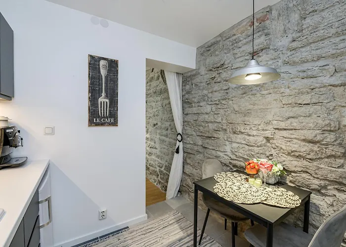 Old Town Romantic * Таллінн