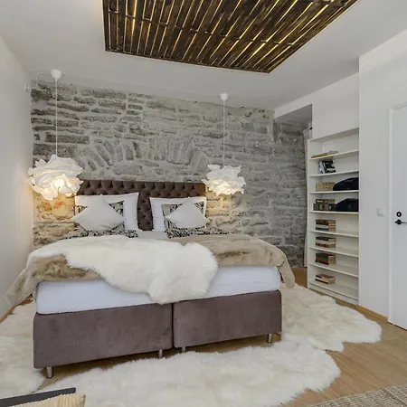 Old Town Romantic Apartamento Talin